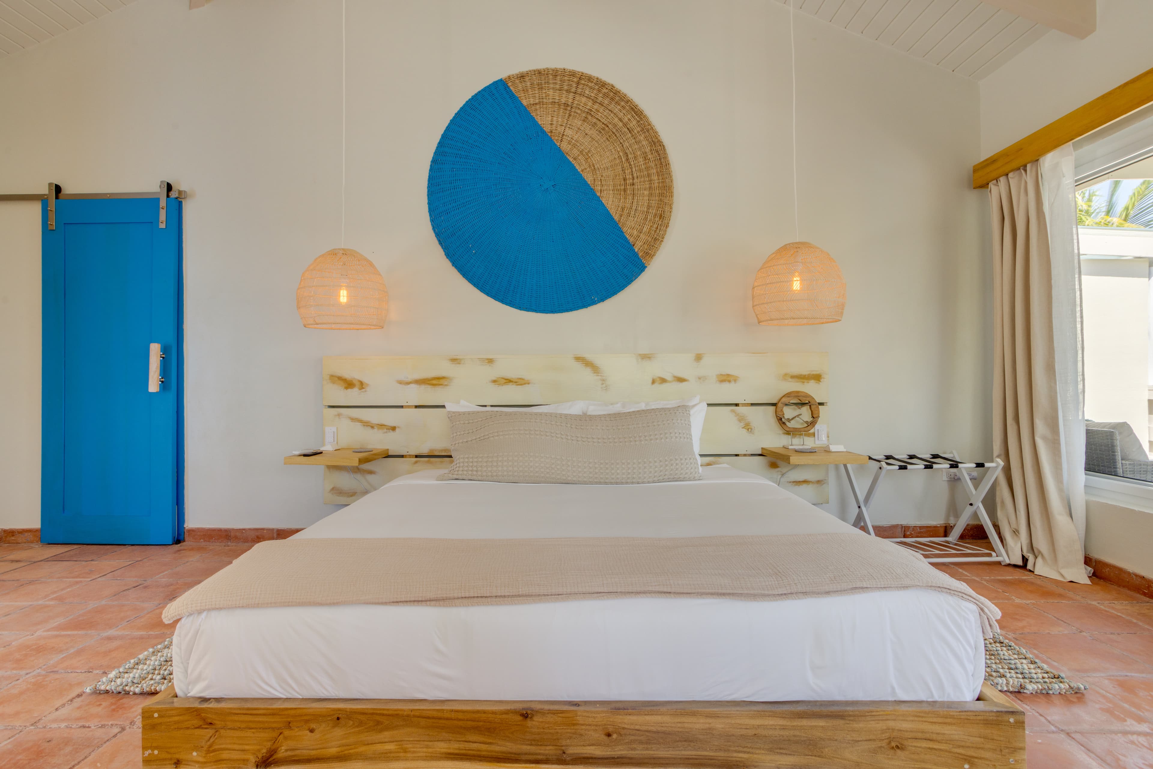 King bed with premium crisp linens and divinely deep mattress