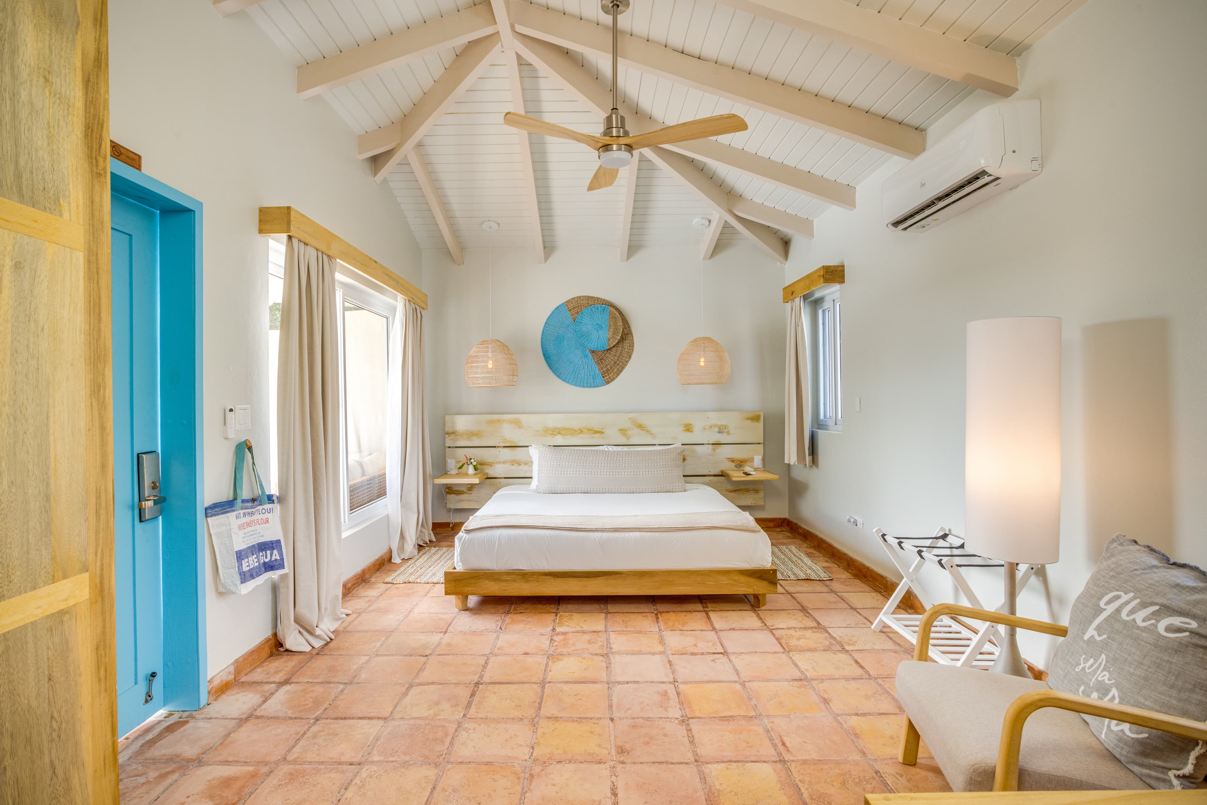 All the comforts of home in the exceptional beauty of the Caribbean