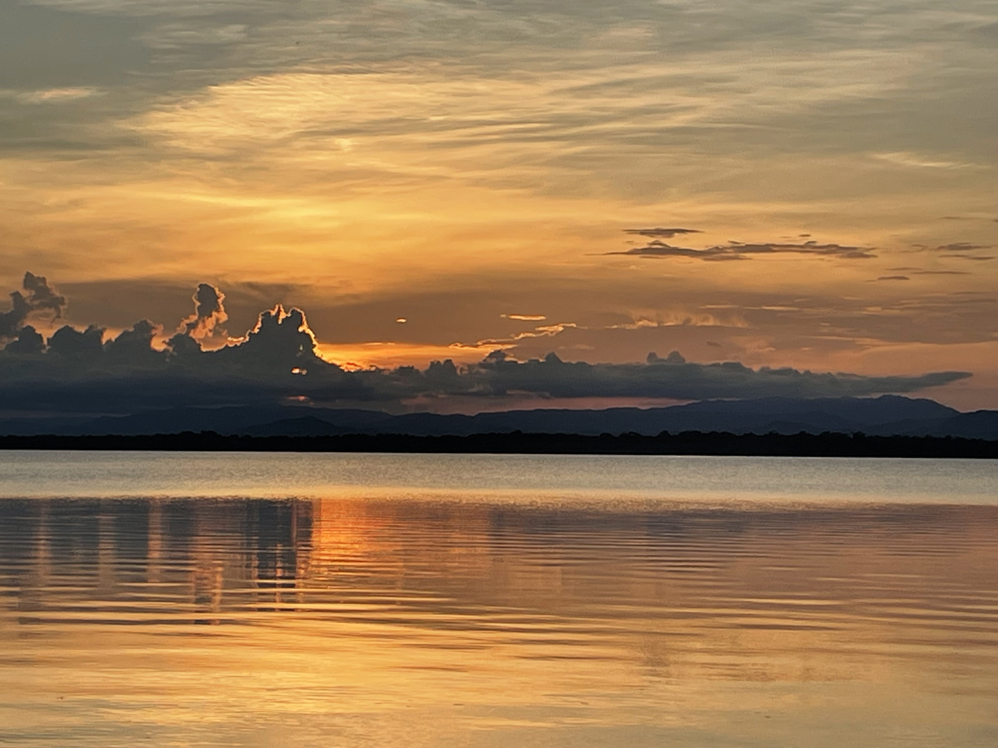 Couchers de soleil envoûtants sur la lagune
